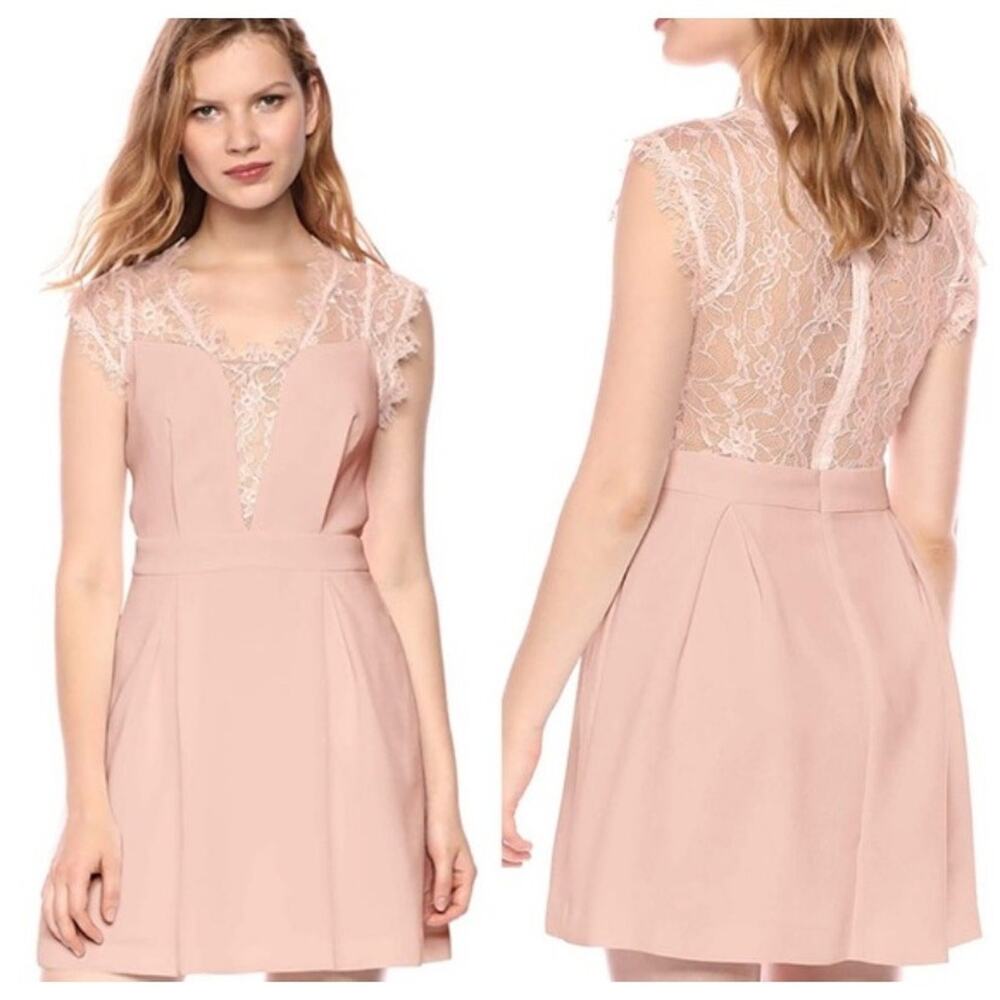 BCBGeneration Lace Fit Flare Dress Lace Pink Blush Mini Sleeveless Size 6 - Picture 3 of 10